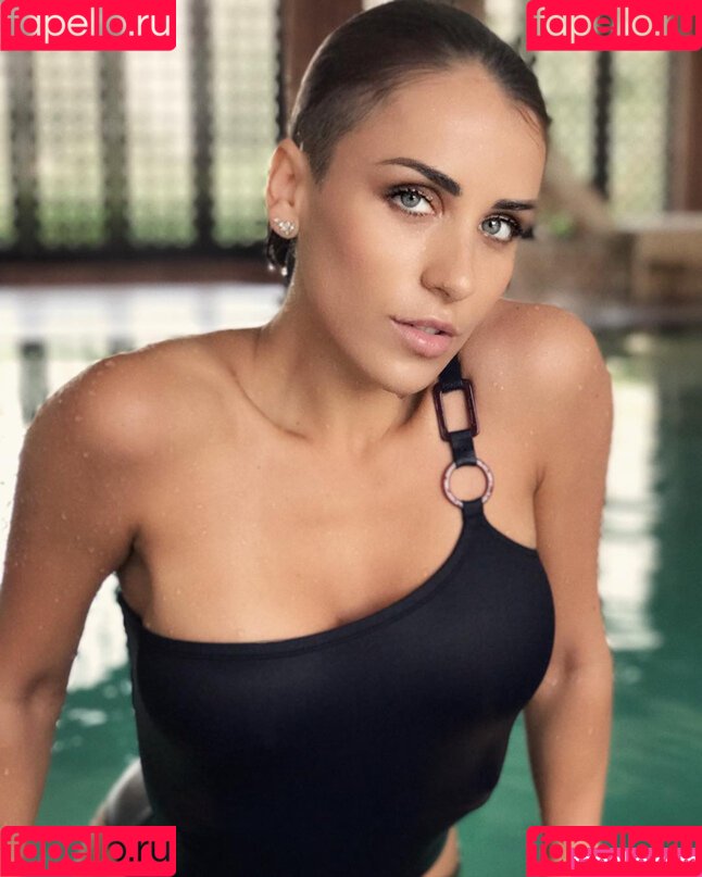 Jade Laroche Onlyfans Photo Gallery 