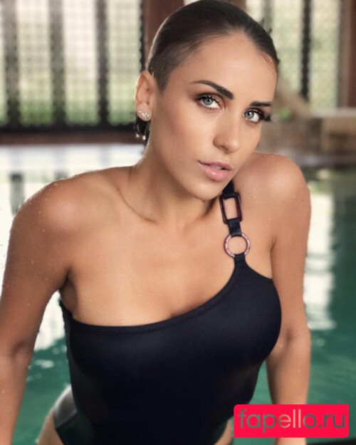 Jade Laroche Nude Onlyfans Photo 33