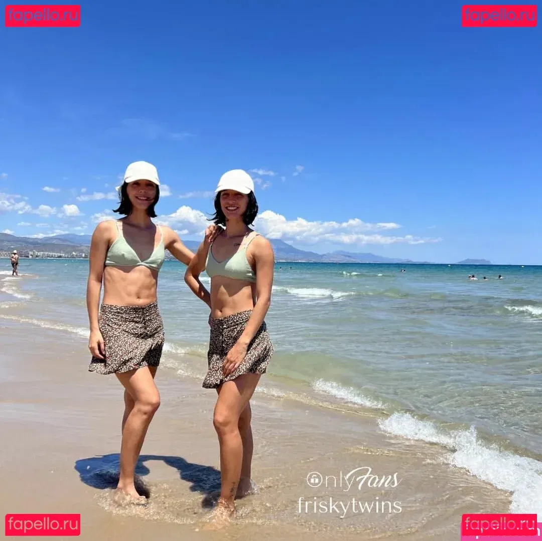 friskytwins Onlyfans Photo Gallery 