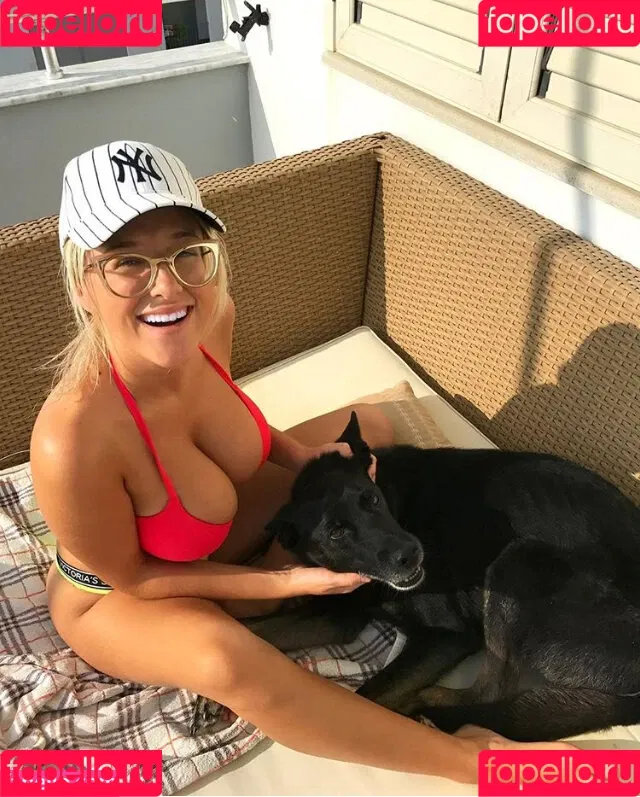 Xhulia Niсo Onlyfans Photo Gallery 