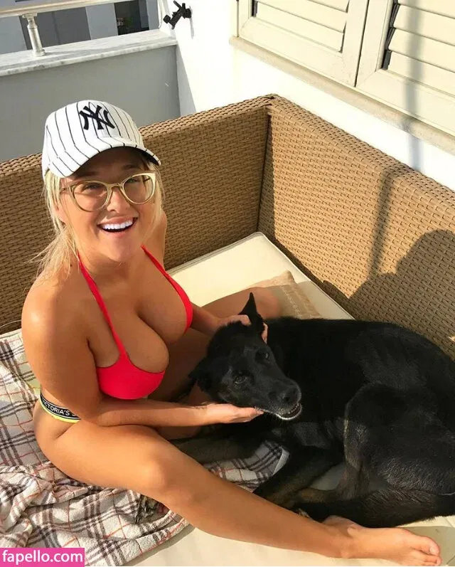 Xhulia Niсo Onlyfans Photo Gallery 