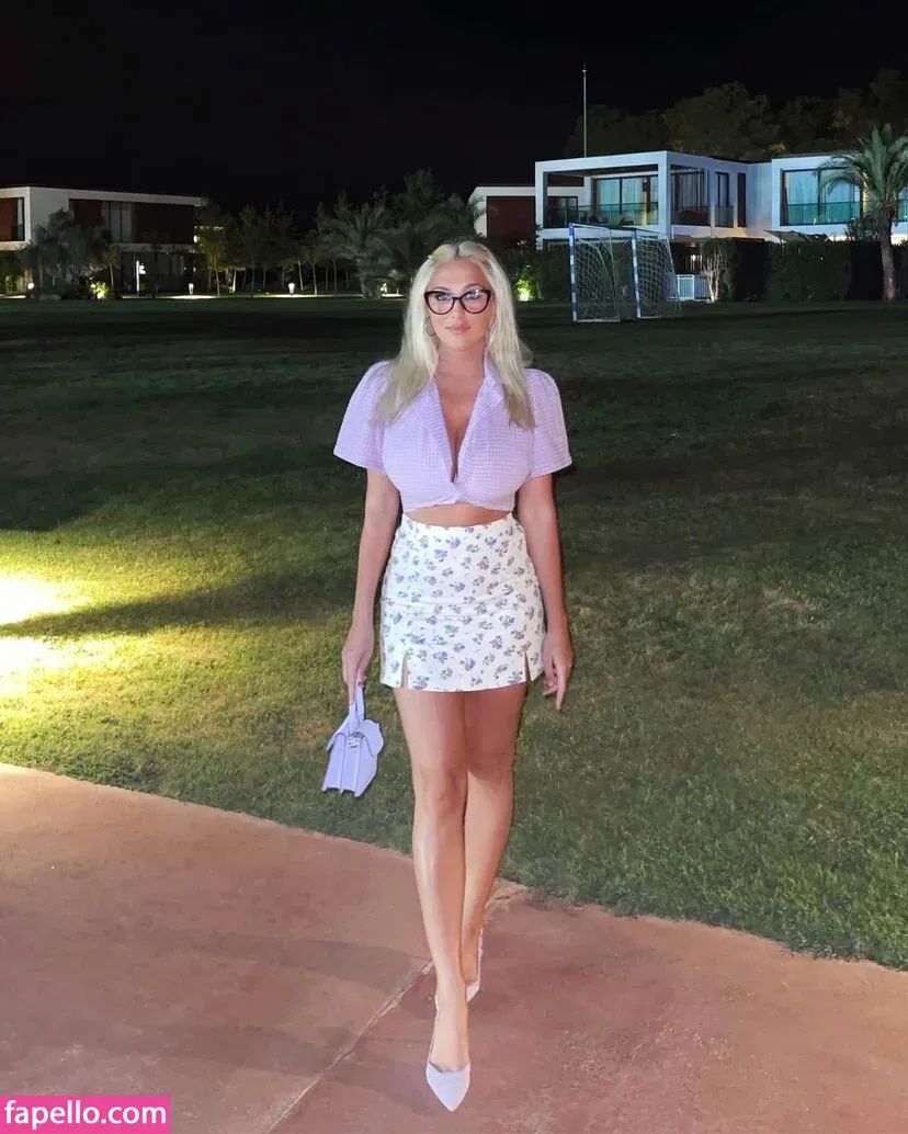 Xhulia Niсo Onlyfans Photo Gallery 