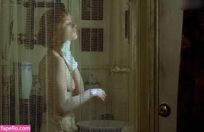 Isabelle Huppert Onlyfans Photo Gallery 