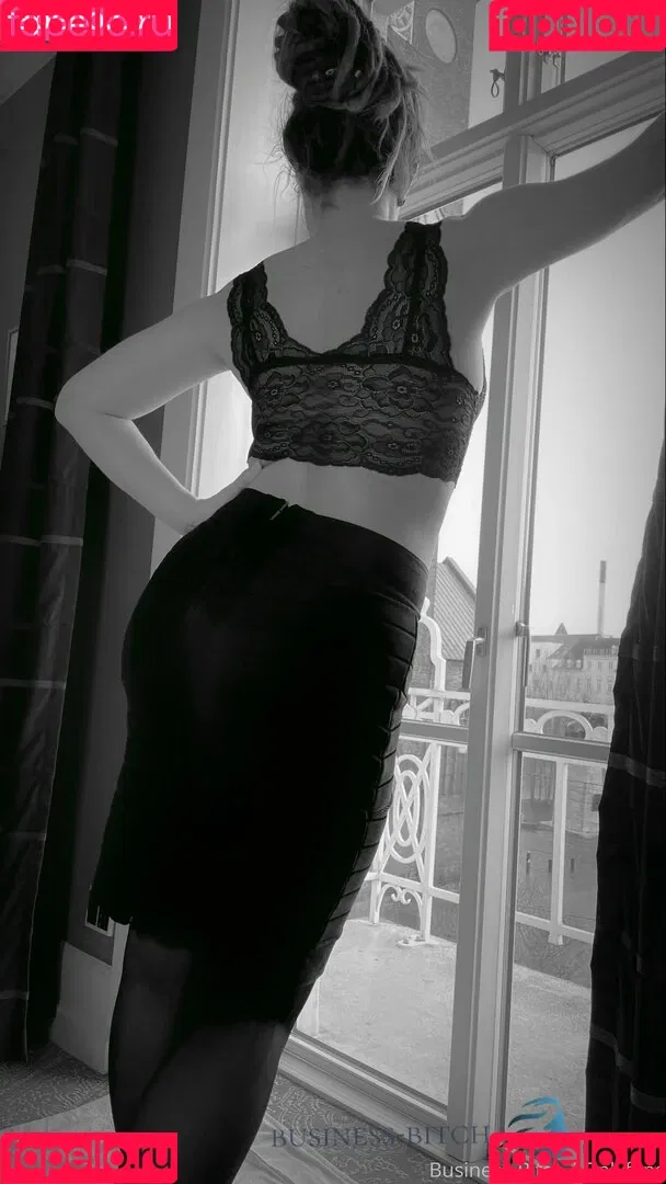 businessbitch2020 Onlyfans Photo Gallery 