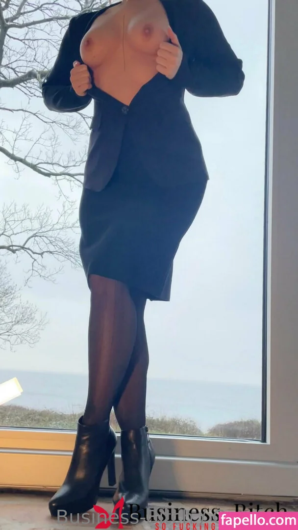 businessbitch2020 Nude Onlyfans Photo 41