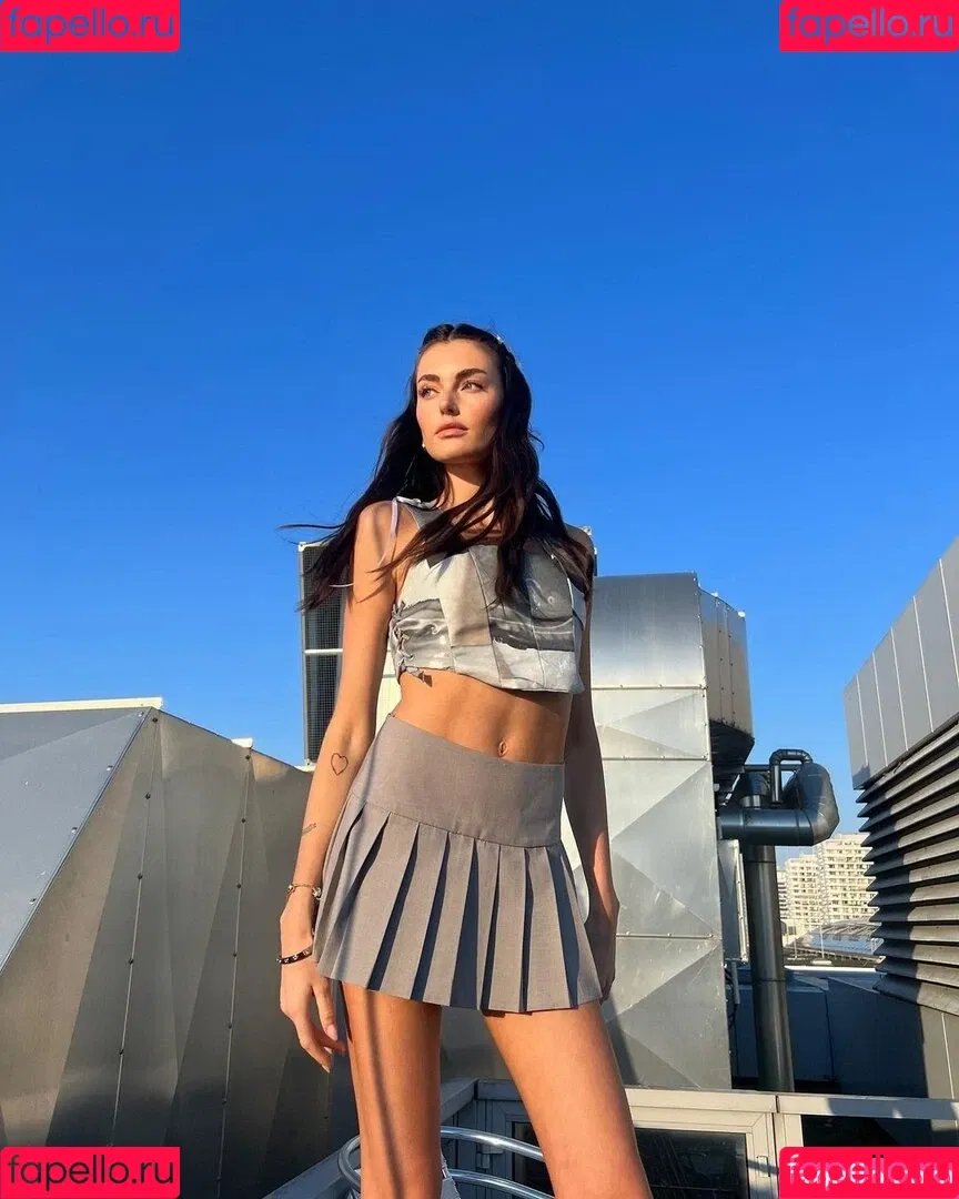Celine Bethmann Onlyfans Photo Gallery 