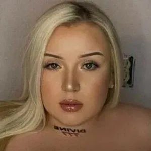 karmalexis Onlyfans Photo Gallery 