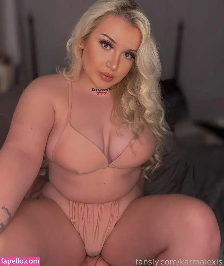 karmalexis Onlyfans Photo Gallery 