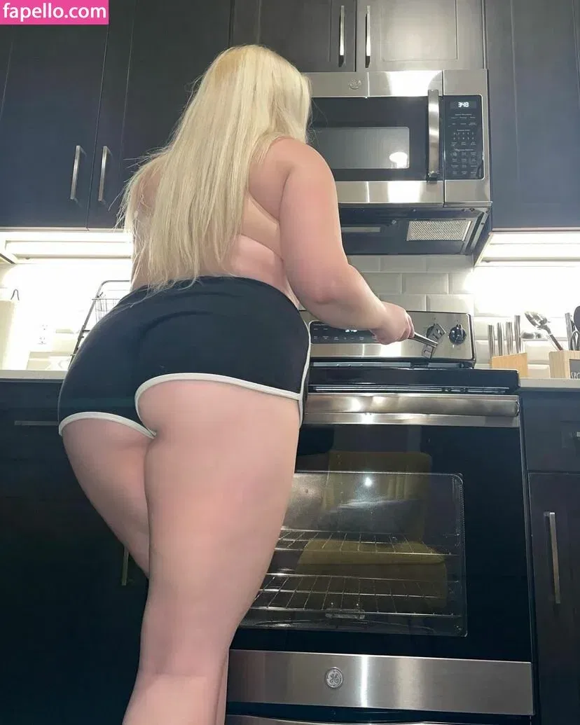 karmalexis Onlyfans Photo Gallery 