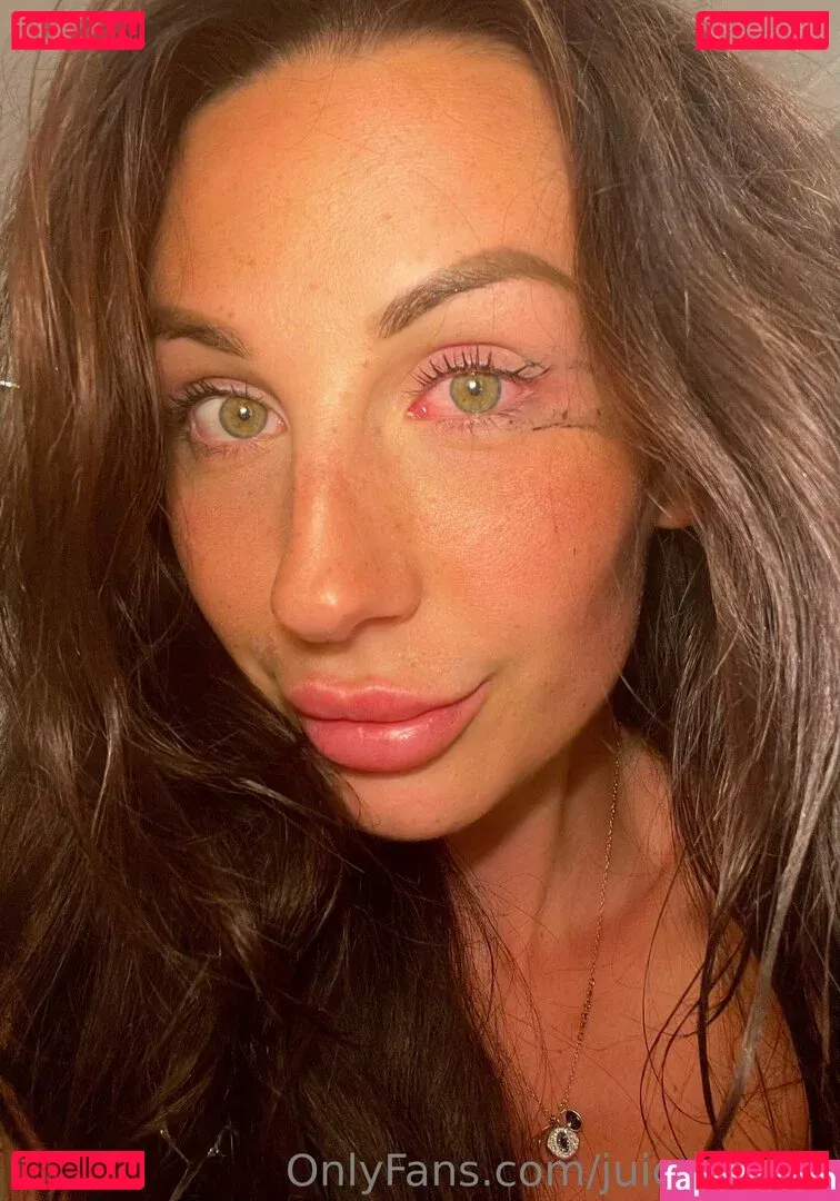 juicy.alison Onlyfans Photo Gallery 