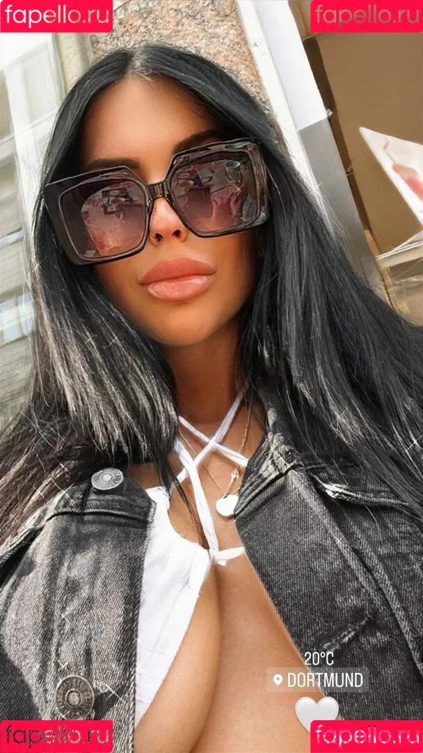 thetypicalbadgirl Onlyfans Photo Gallery 