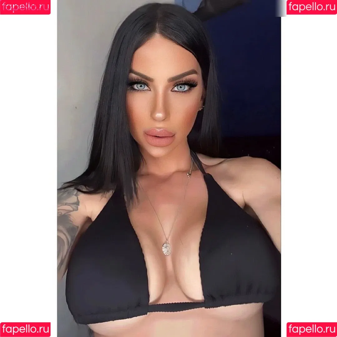 thetypicalbadgirl Onlyfans Photo Gallery 