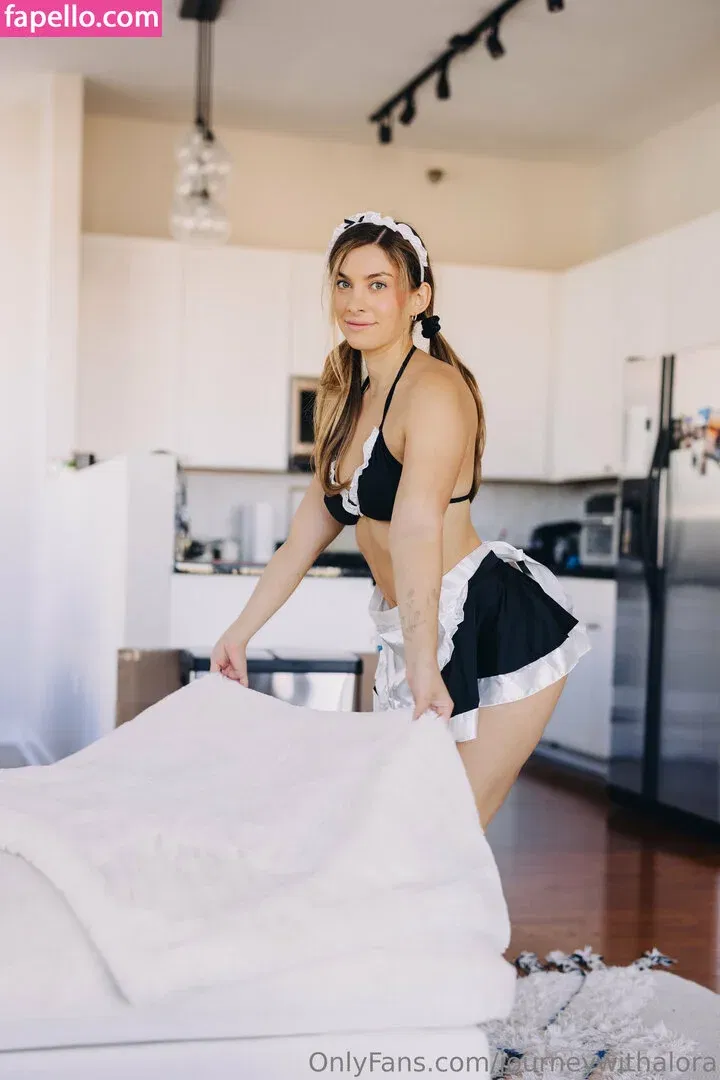 journeywithalora Onlyfans Photo Gallery 