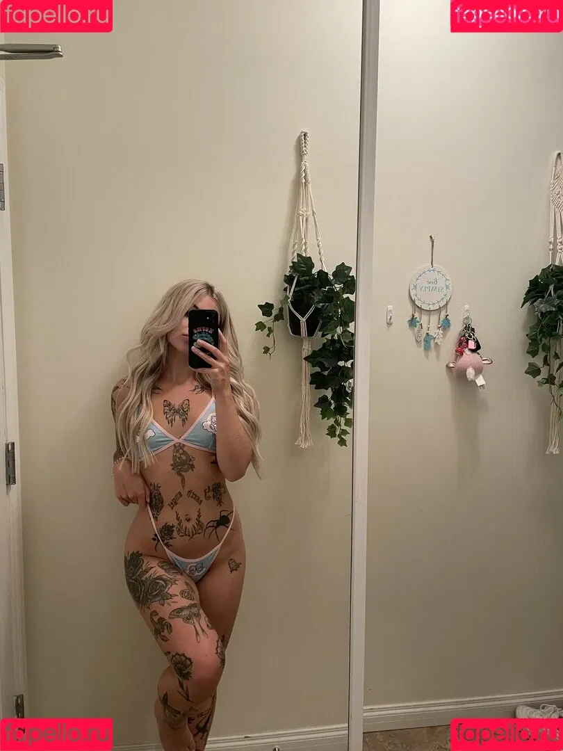 bugurl Onlyfans Photo Gallery 