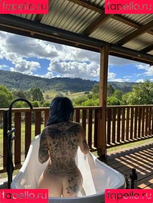 bugurl Onlyfans Photo Gallery 