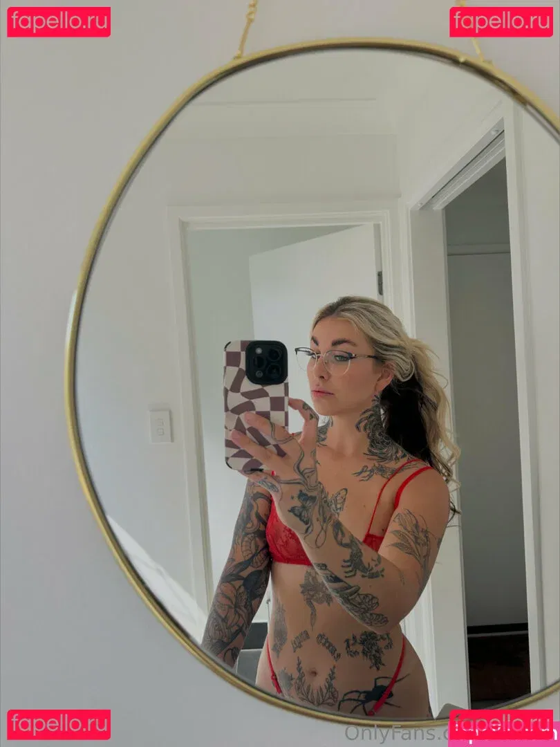 bugurl Onlyfans Photo Gallery 