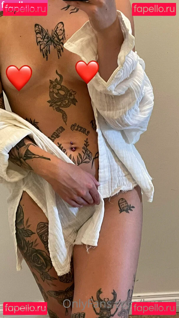 bugurl Onlyfans Photo Gallery 