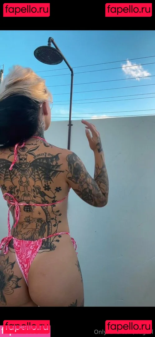 bugurl Onlyfans Photo Gallery 