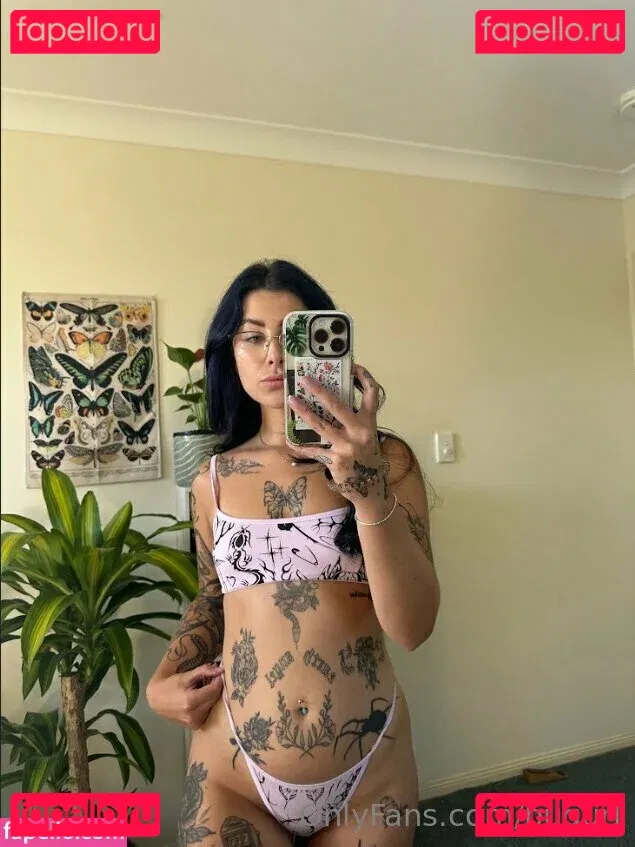 bugurl Onlyfans Photo Gallery 