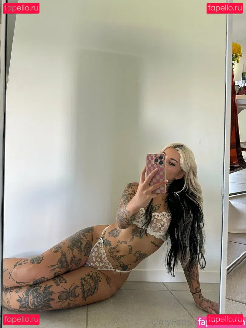 bugurl Onlyfans Photo Gallery 