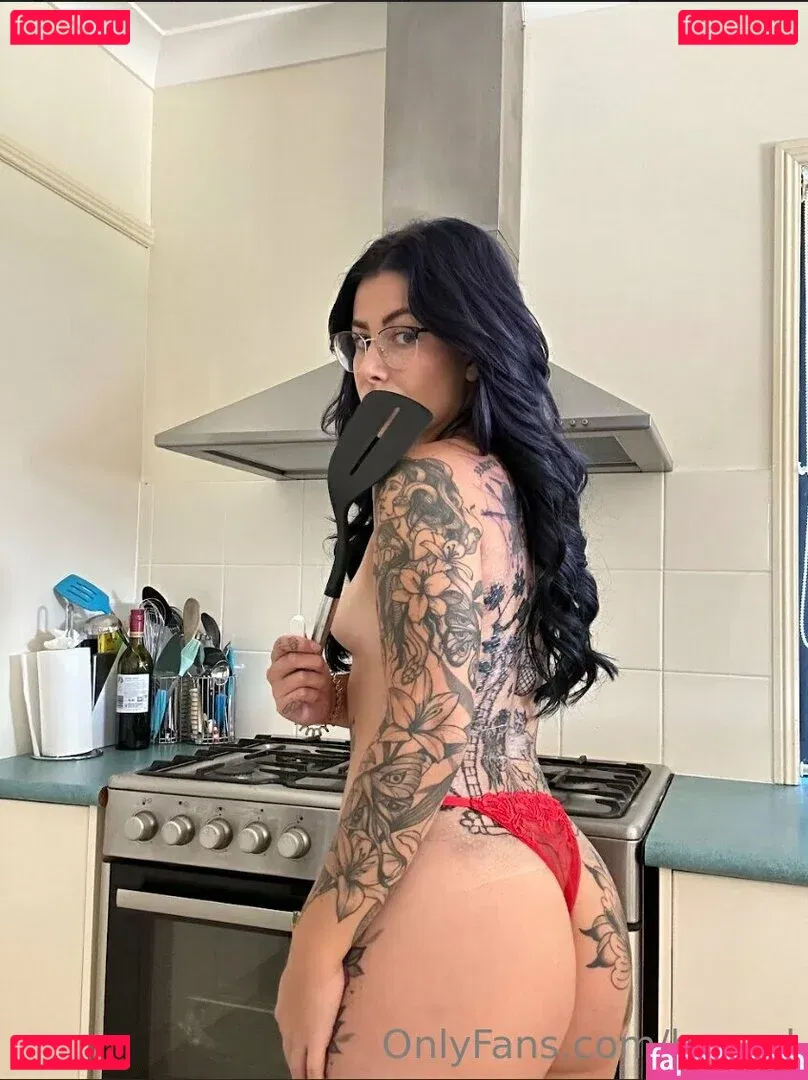 bugurl Onlyfans Photo Gallery 