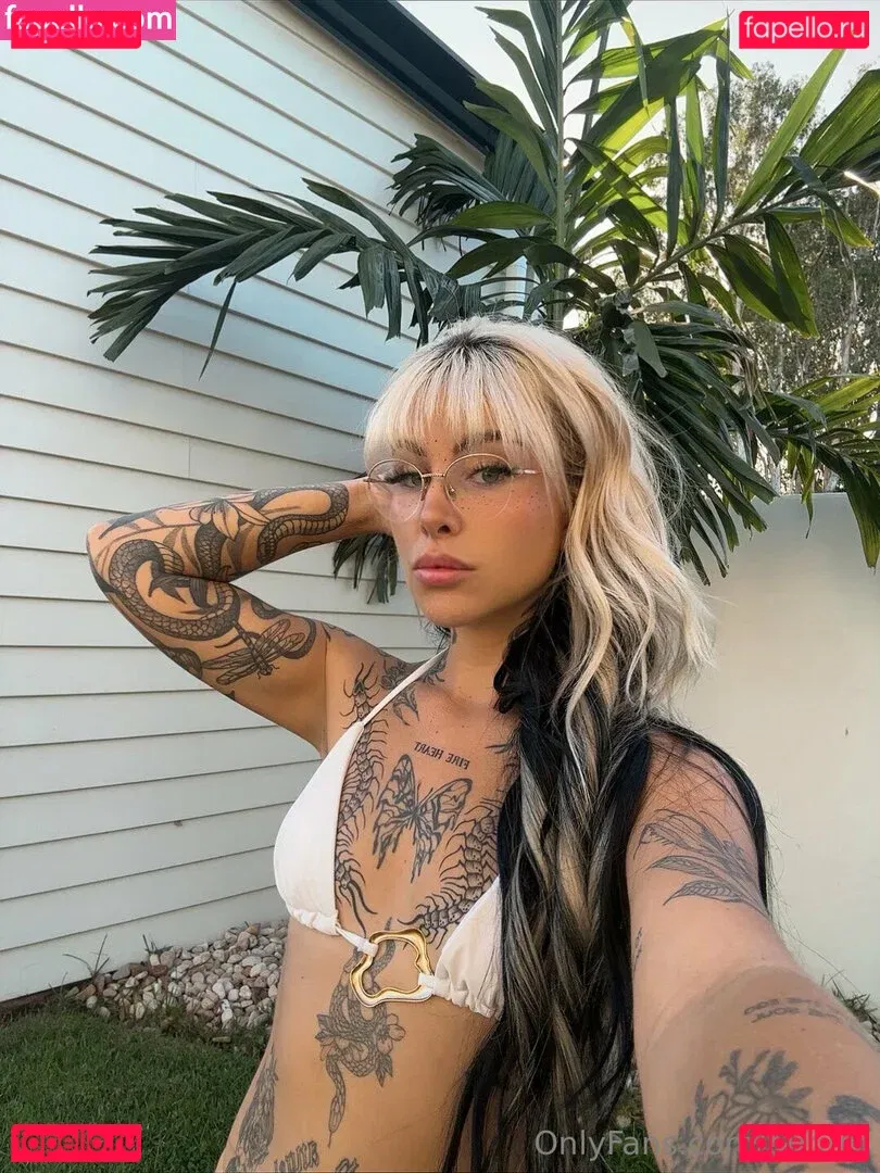 bugurl Onlyfans Photo Gallery 