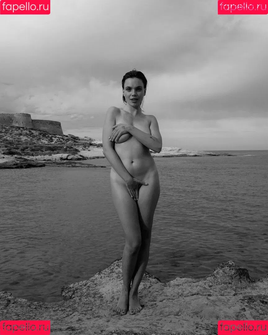 Martina Cariddi Onlyfans Photo Gallery 