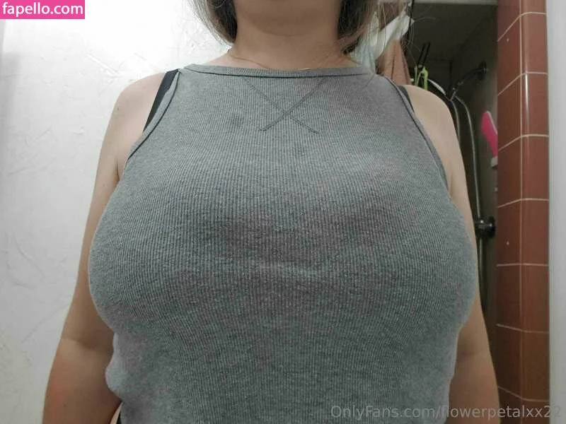 flowerpetalxx22 Onlyfans Photo Gallery 