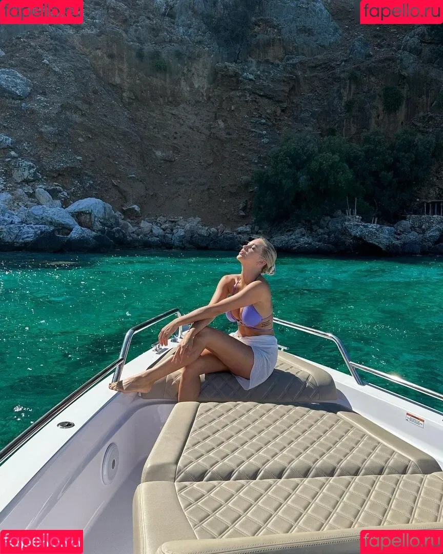 Verena-Katrien Gamlich Onlyfans Photo Gallery 