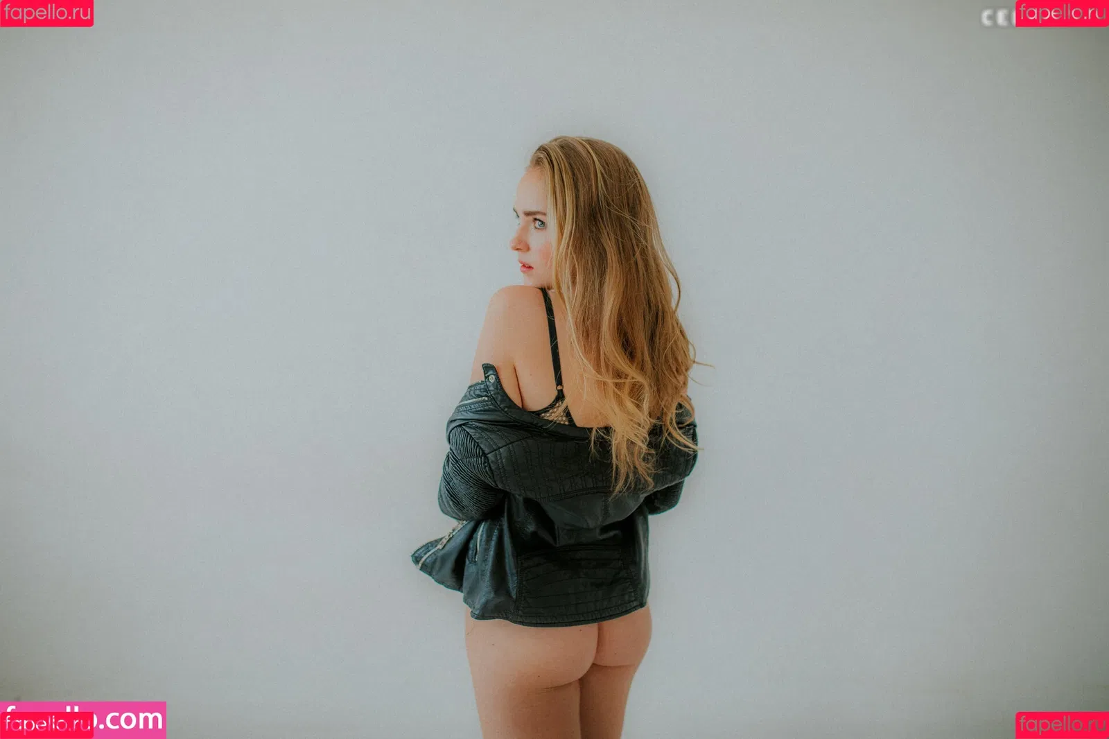 Chantal Colette Onlyfans Photo Gallery 