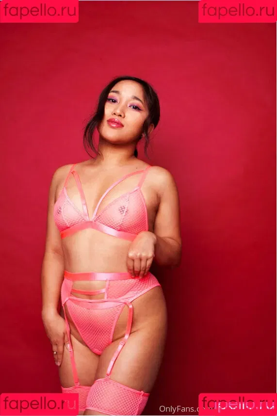 linglingreisauge Onlyfans Photo Gallery 
