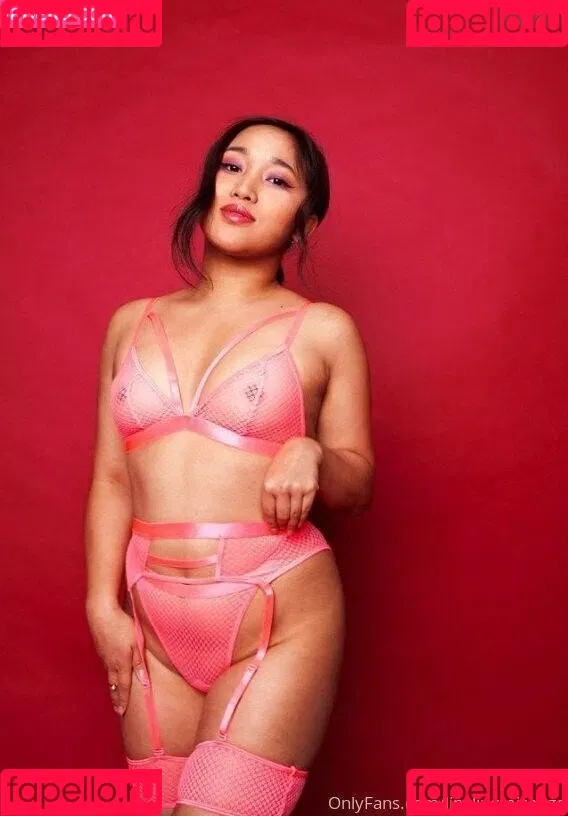 linglingreisauge Onlyfans Photo Gallery 