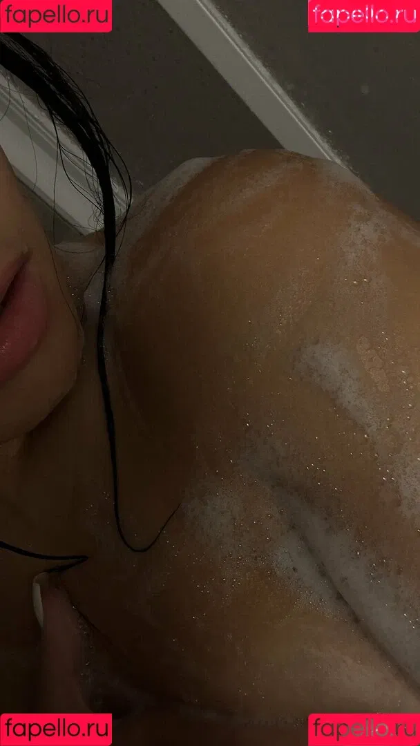 Cubanita Onlyfans Photo Gallery 