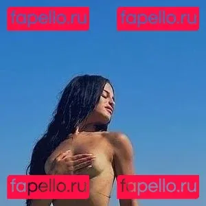 Cubanita Onlyfans Photo Gallery 