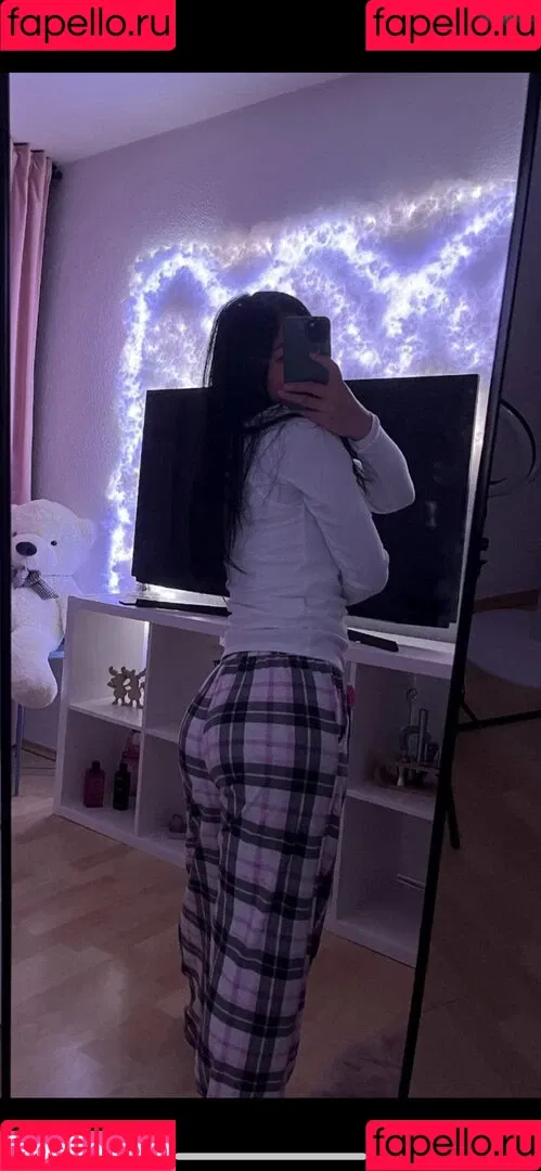 kikipearl Onlyfans Photo Gallery 