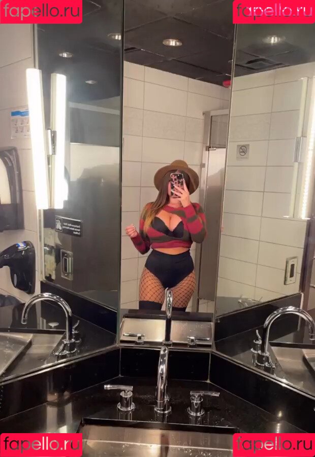 kikipearl Onlyfans Photo Gallery 