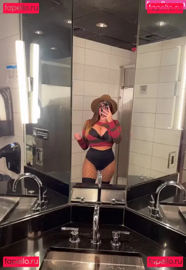 kikipearl Onlyfans Photo Gallery 