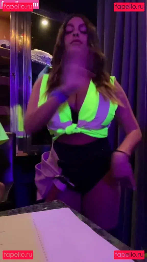 kikipearl Onlyfans Photo Gallery 