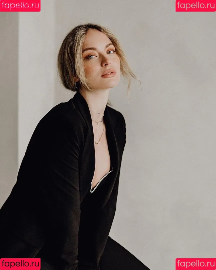 Elisa Schattenberg Onlyfans Photo Gallery 