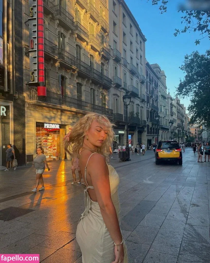 Elisa Schattenberg Onlyfans Photo Gallery 