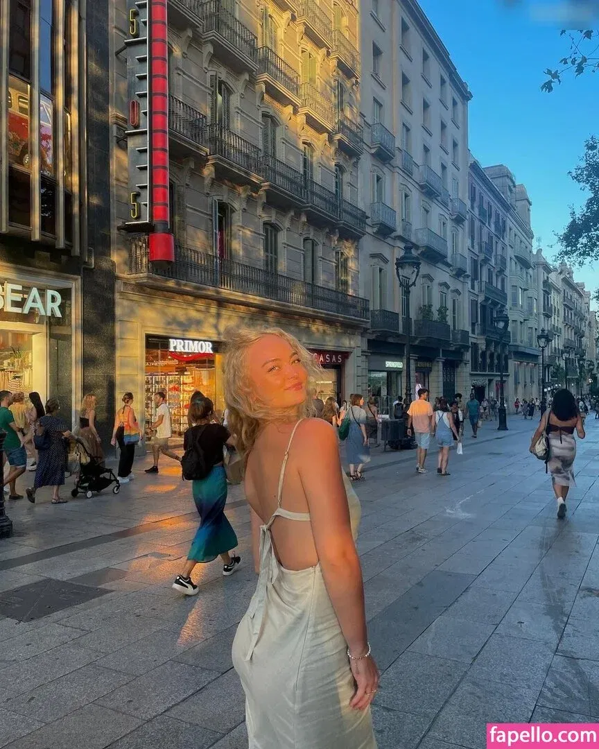 Elisa Schattenberg Onlyfans Photo Gallery 