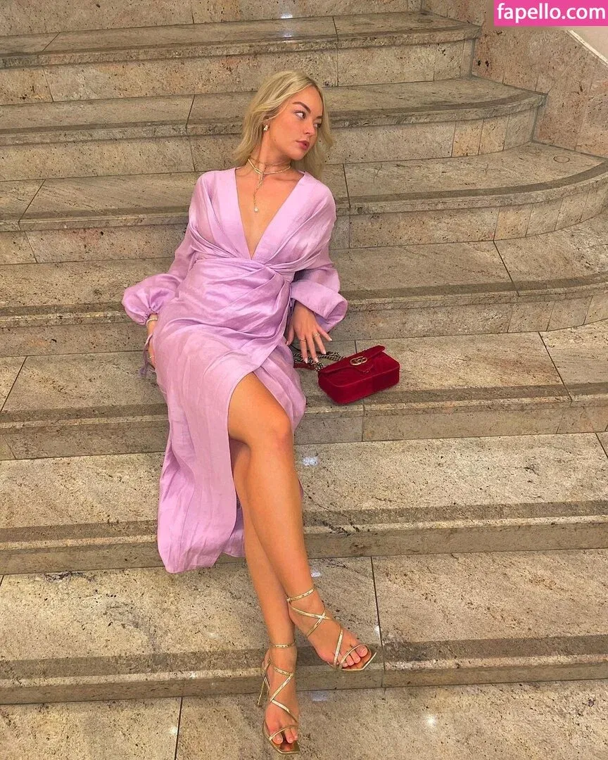 Elisa Schattenberg Onlyfans Photo Gallery 