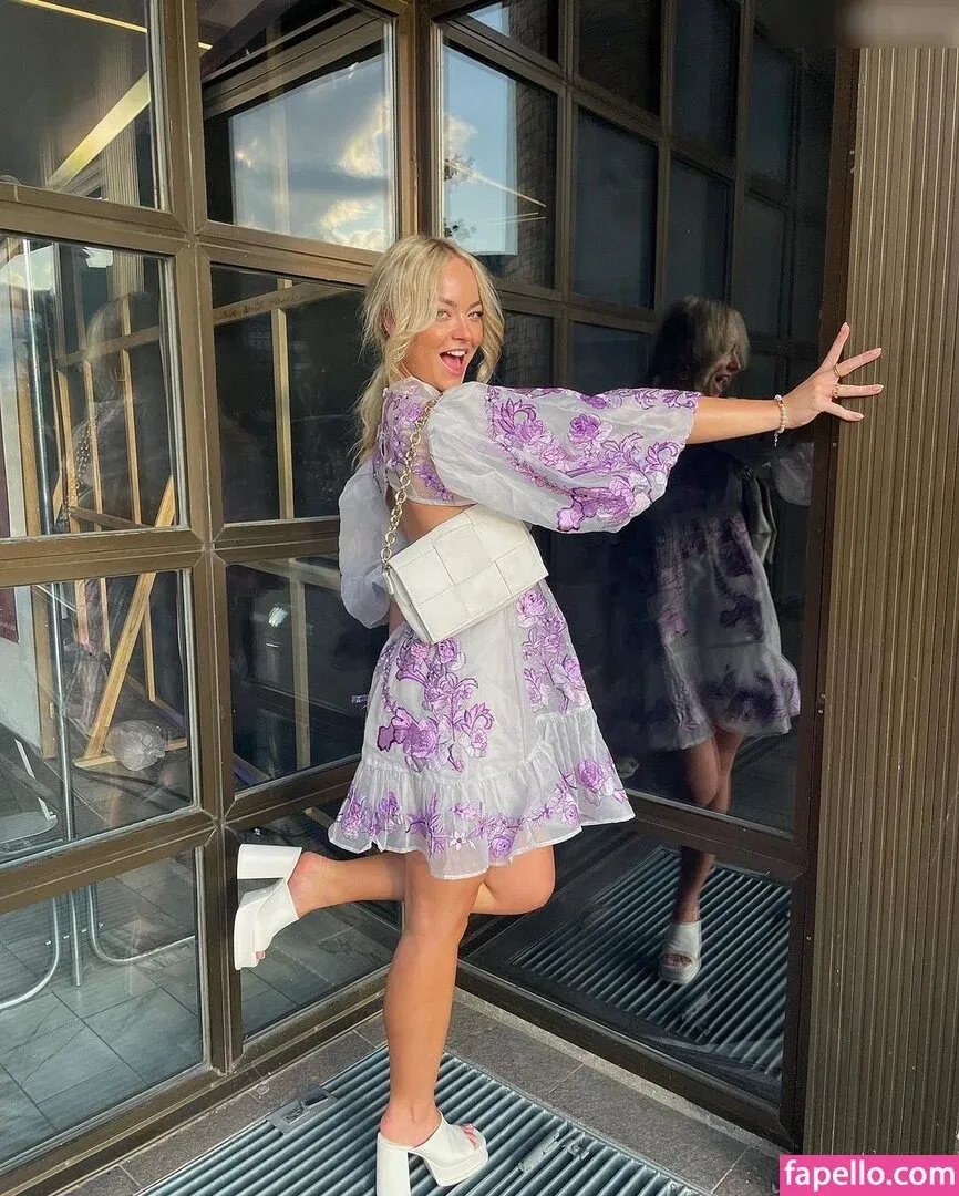 Elisa Schattenberg Onlyfans Photo Gallery 