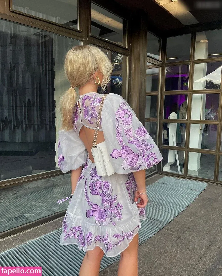 Elisa Schattenberg Onlyfans Photo Gallery 