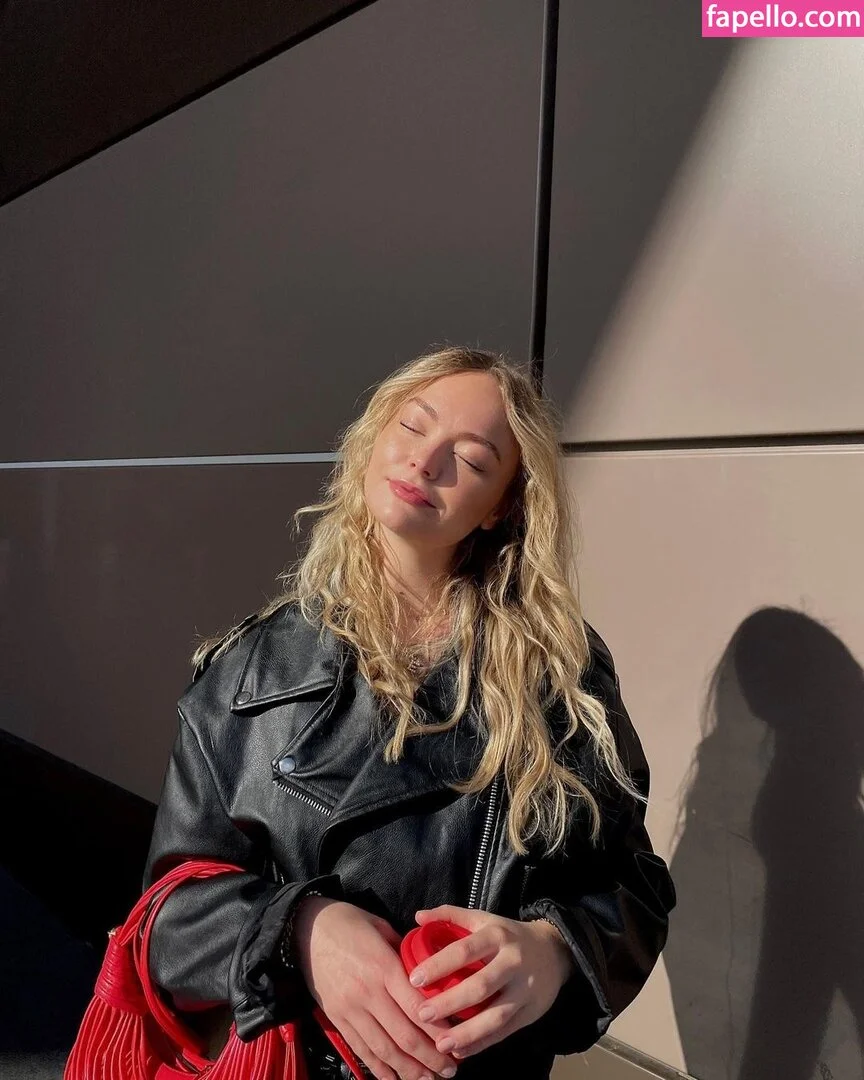 Elisa Schattenberg Onlyfans Photo Gallery 