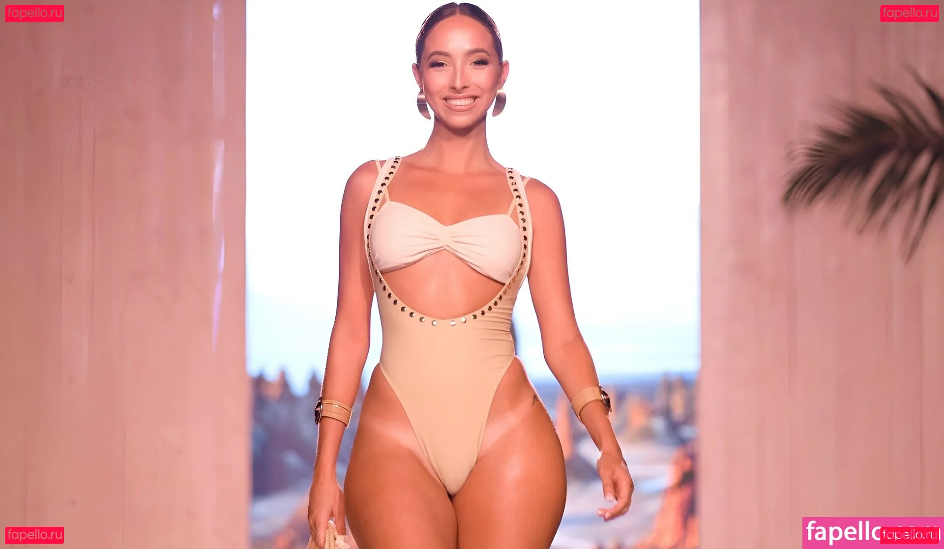 Beatriz Corbett Onlyfans Photo Gallery 