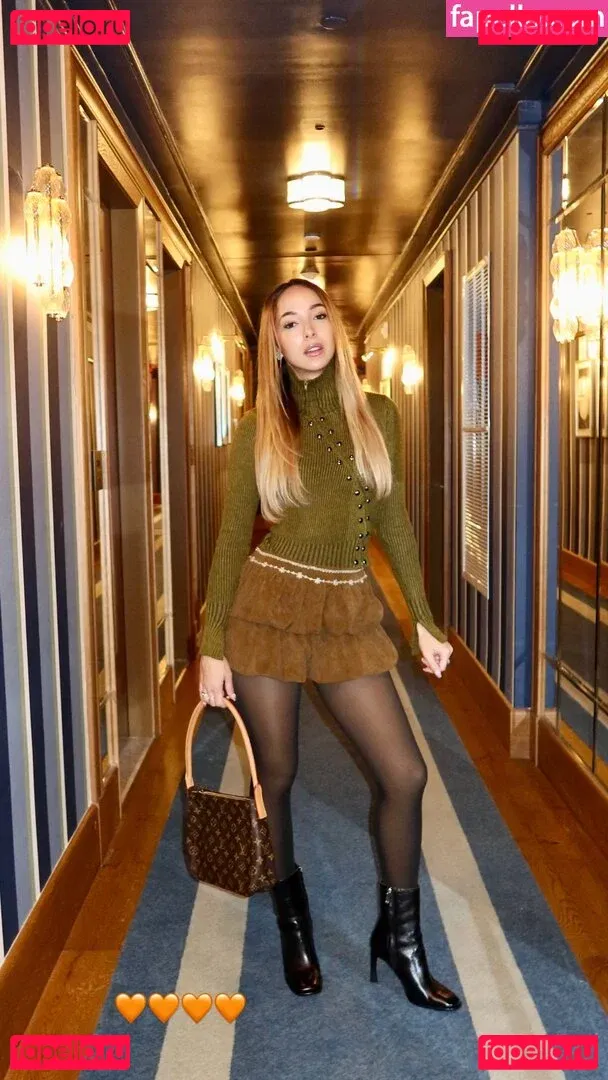 Beatriz Corbett Onlyfans Photo Gallery 