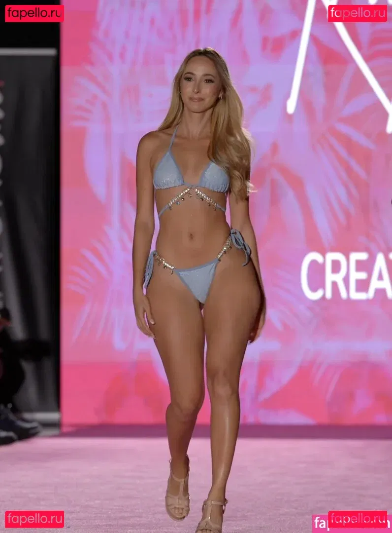 Beatriz Corbett Onlyfans Photo Gallery 