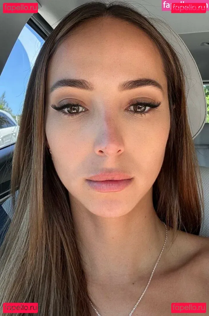 Beatriz Corbett Onlyfans Photo Gallery 