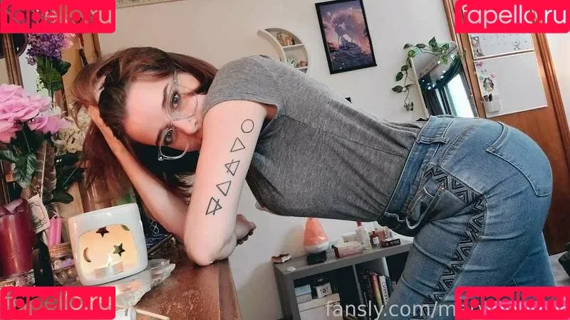 Mary Muse Onlyfans Photo Gallery 